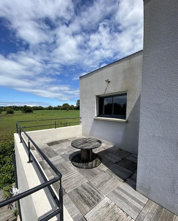 Maison Moderne Avec Piscine Chauffee Dans La Baie Du Mont St Michel 200M2 Yquelon Ngoại thất bức ảnh